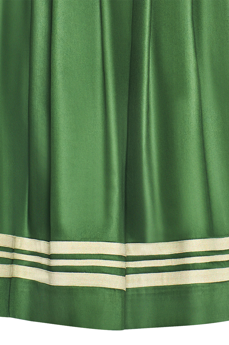 Beautiful pleats - Image 3