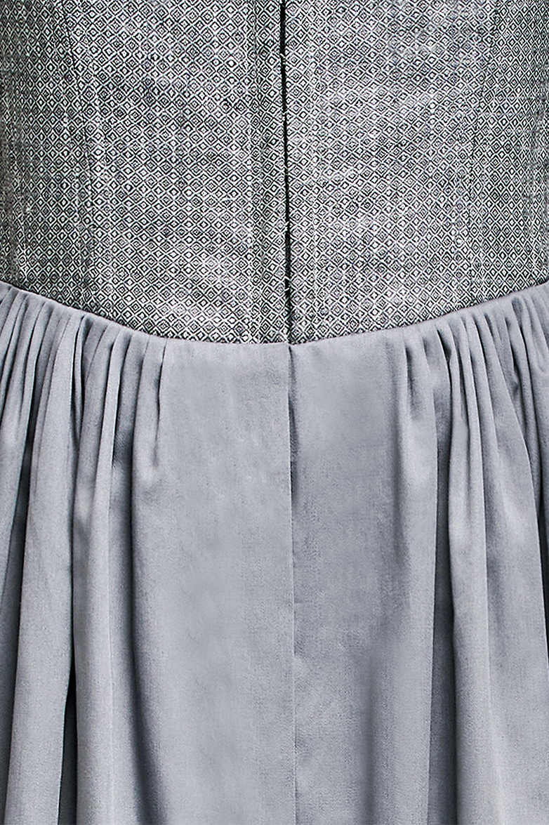 Dirndl with Henndorfer ruffle - Image 6