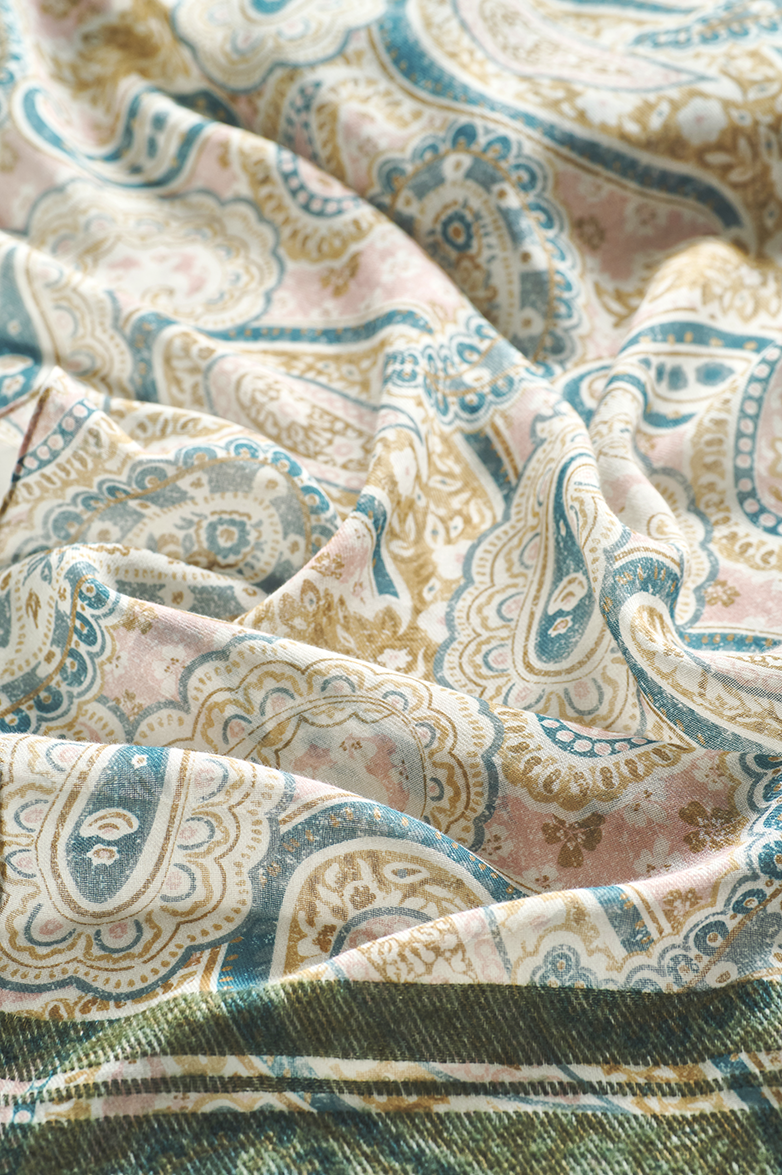 Paisley shawl - Image 3