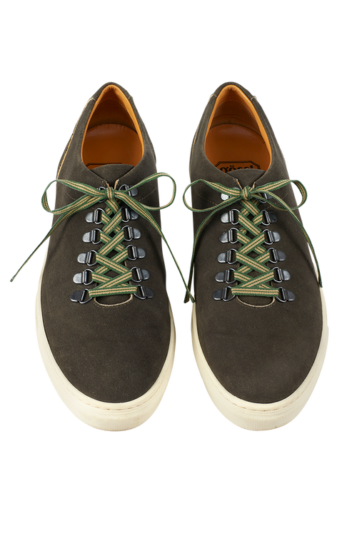 Deerskin trainers