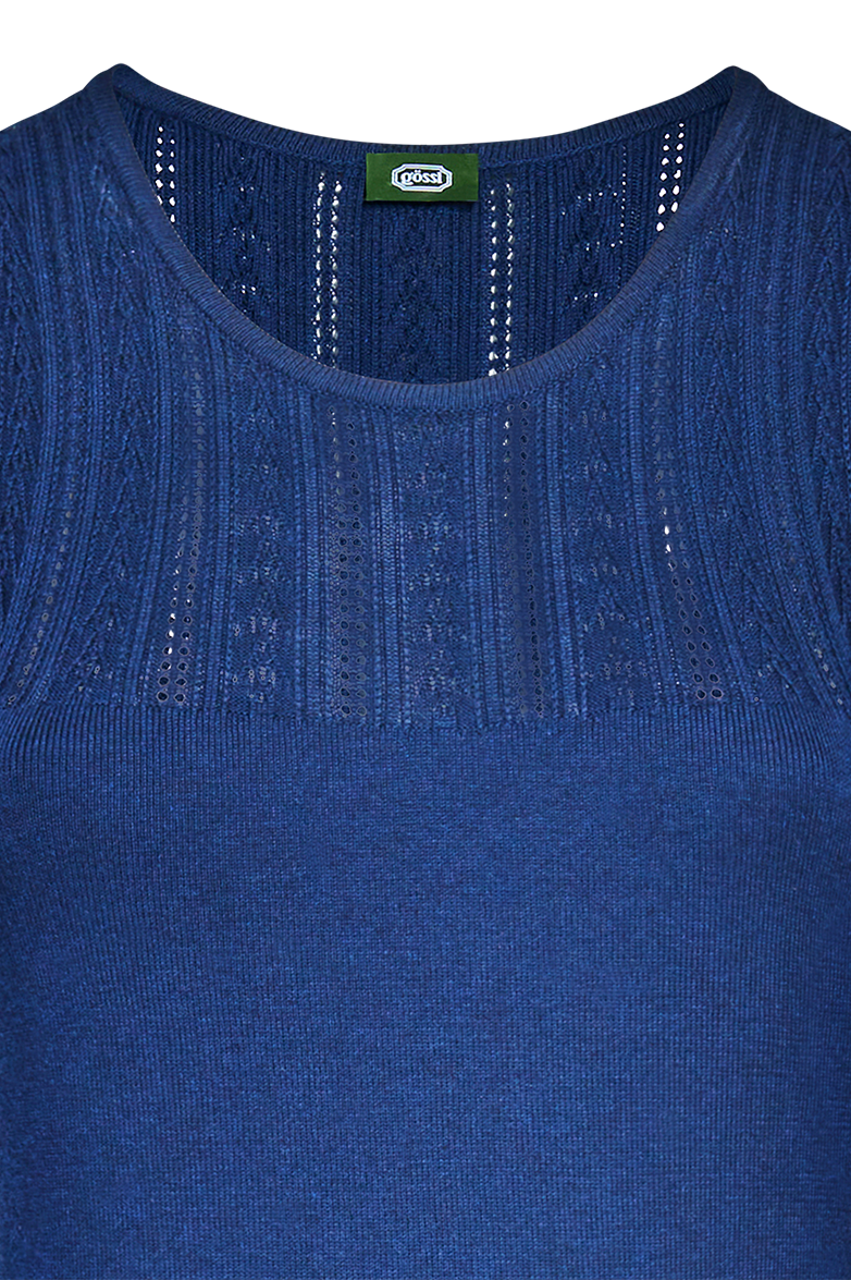 Fitted dress with artful knitted patterns - Image 3