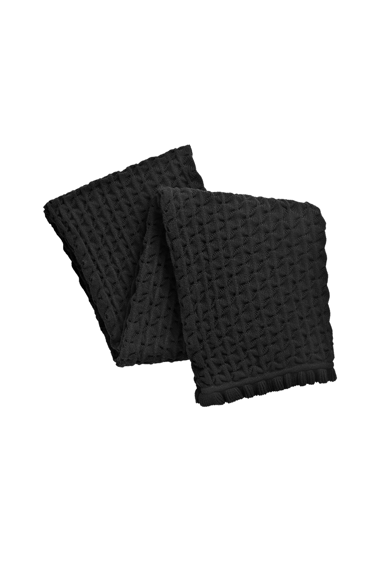 Smock-knit stole - Image 1