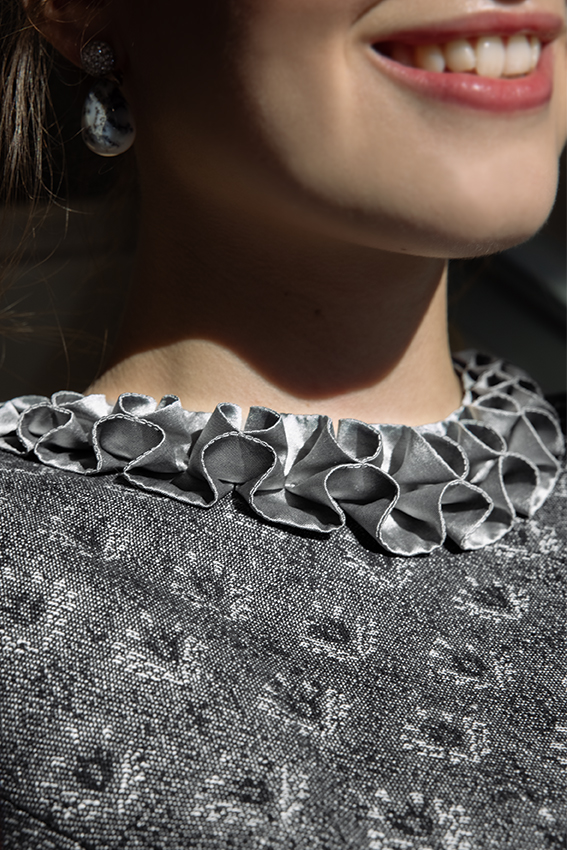 Collier dress - Image 7