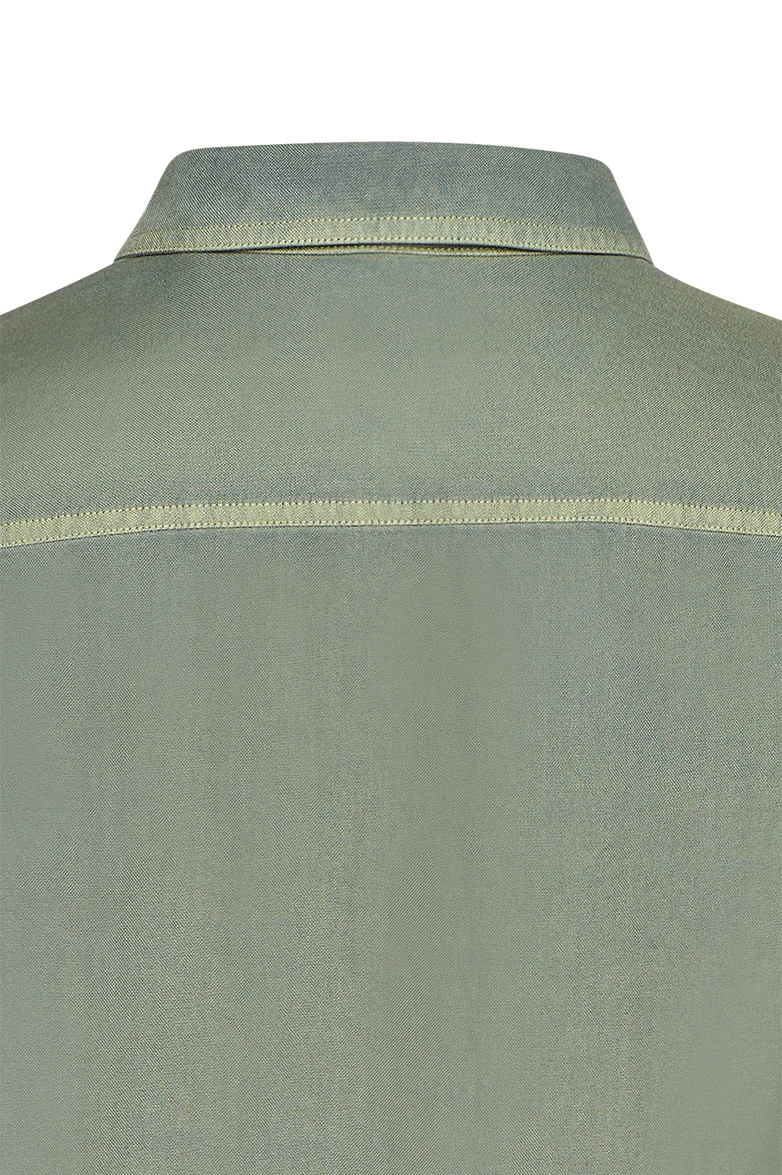 With character - Image 5