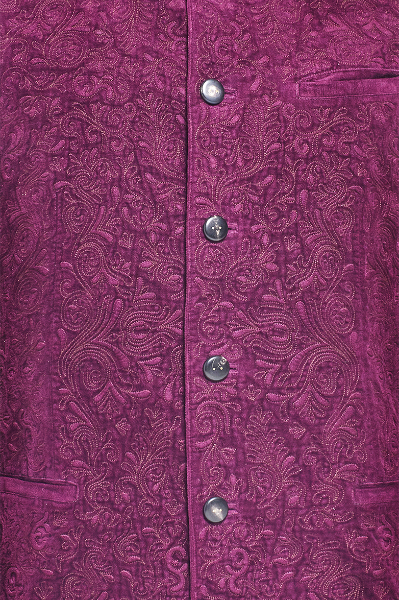 Velvet jacket with rich relief embroidery - Image 4