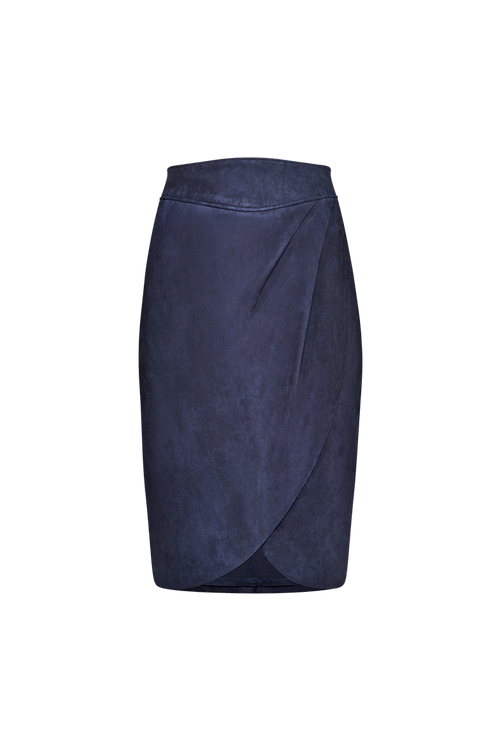 Suede skirt with rounded corners